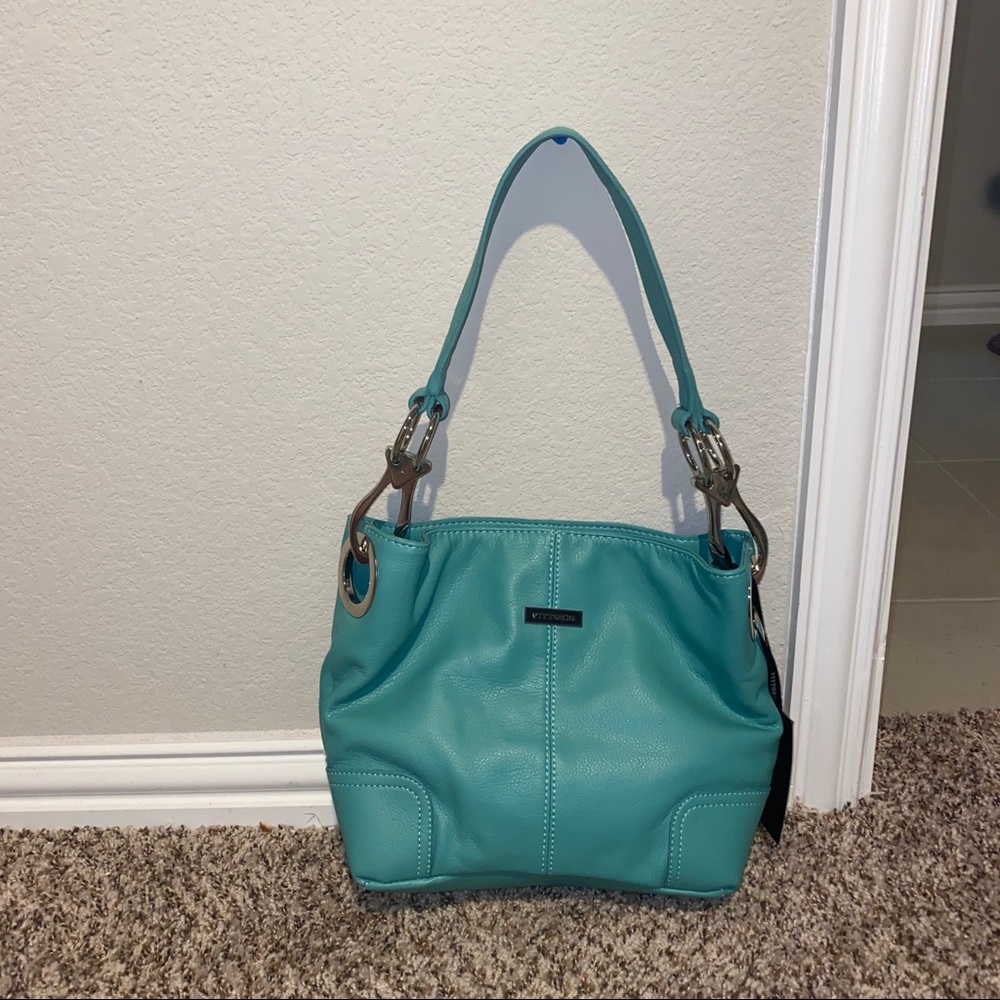 Vitorrio all leather bag